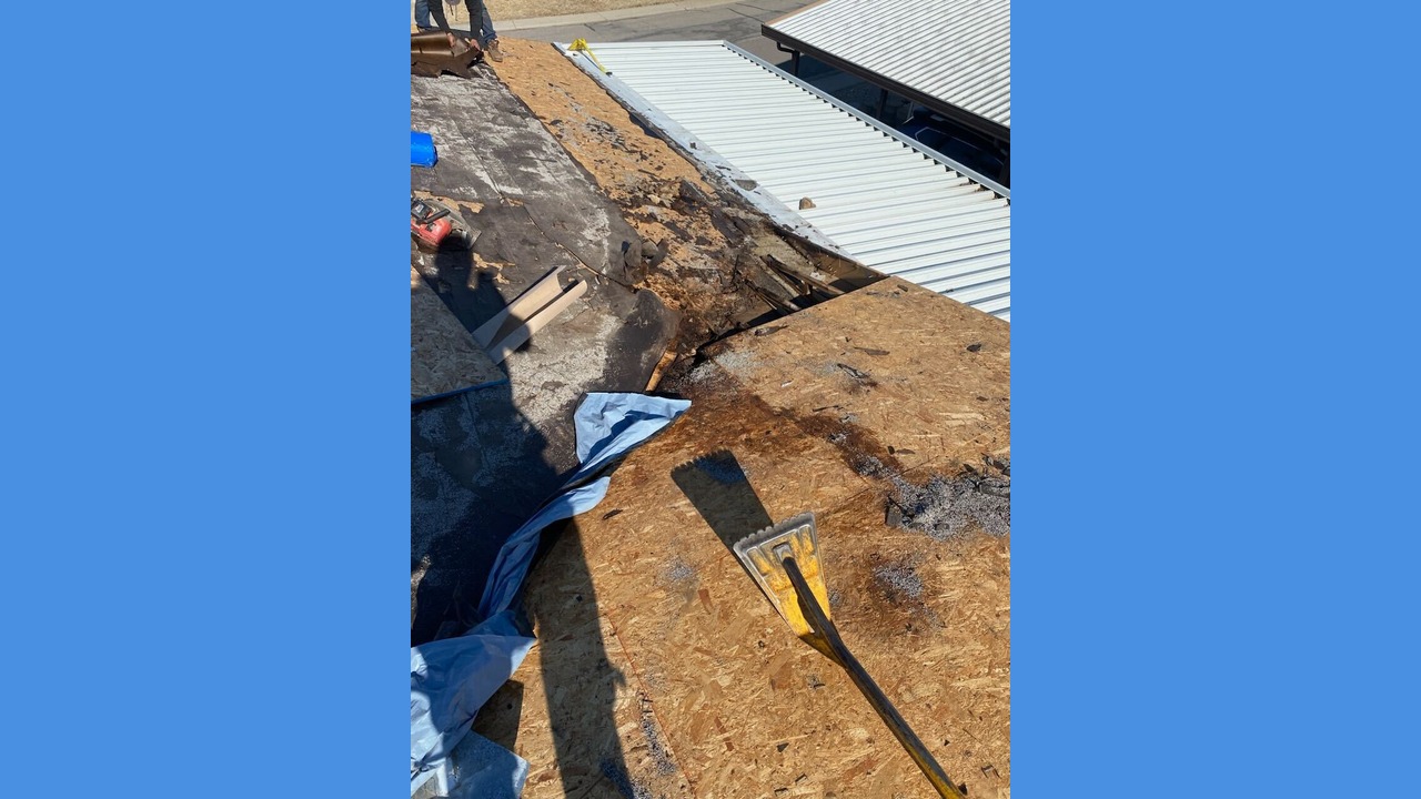 Installing a Strong Roof on a Trailer Home
