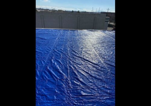 Fast and Effective: Emergency Tarps for Roofs