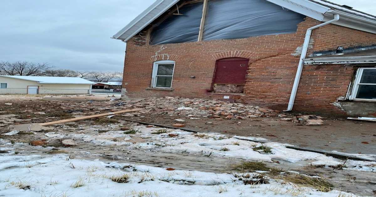 Revamping Homes: Custom Window Installations in Layton