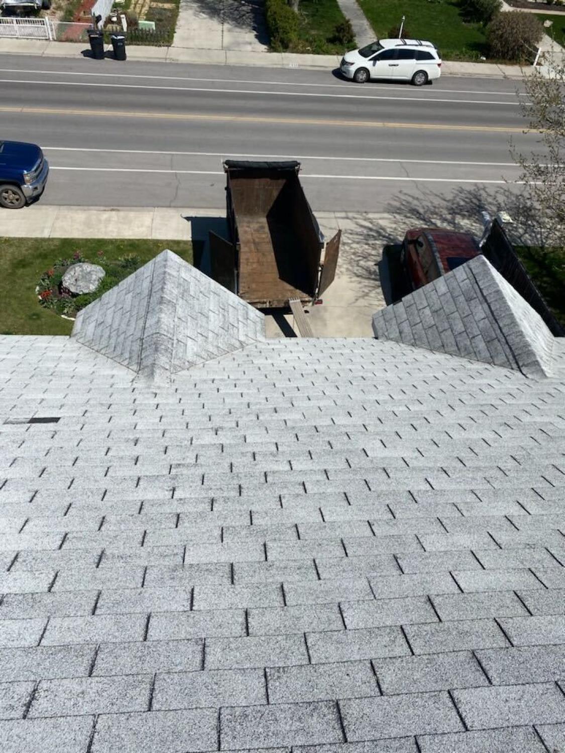 A New Look: Installing Georgetown Gray Rooftops