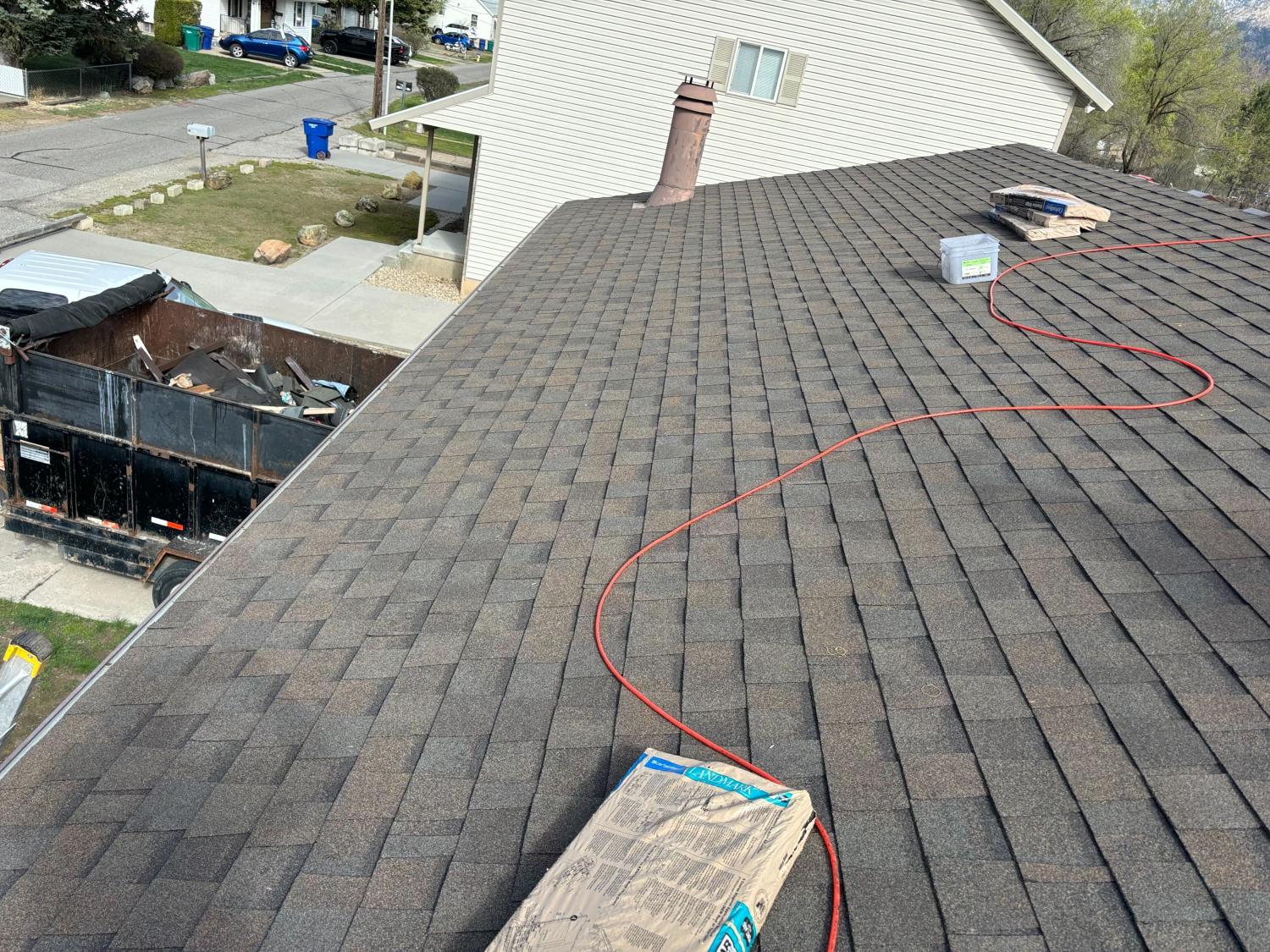 Heather Blend Roofing: A Fresh Look for William Rice’s Home