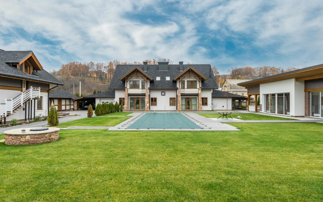 Best 4 Roofing Contractors in Alta, UT (84092)