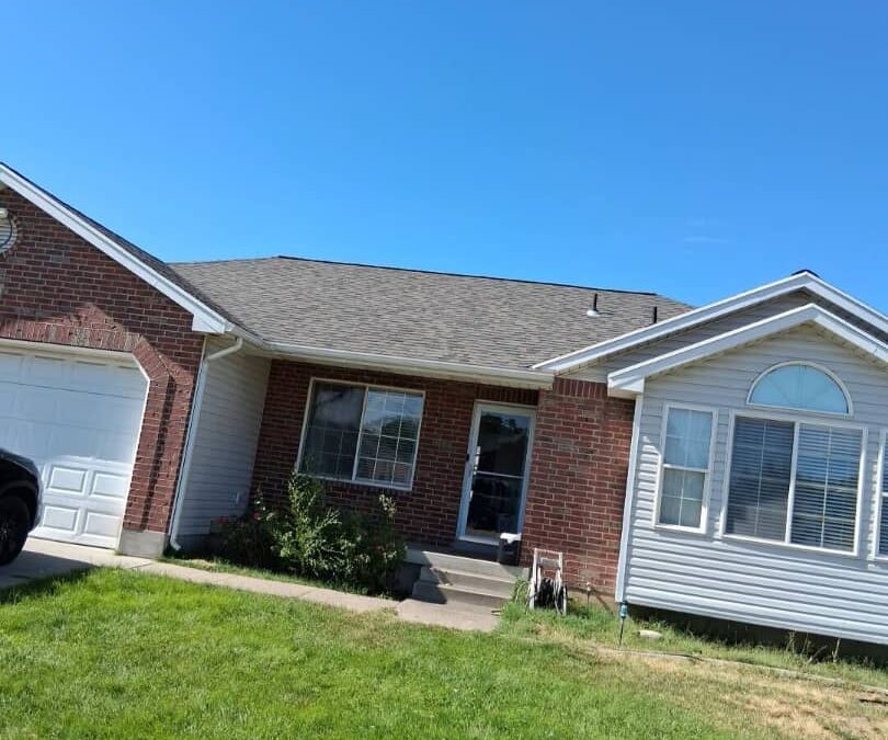 New Roof Installation – CertainTeed Landmark Moray Black in Sandy, Utah
